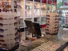 眼镜店怎样吸引顾客_郑州物美价优的眼镜片供应