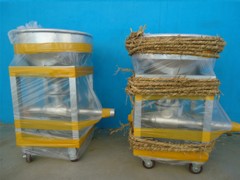 南京干粉喷射器-江苏实惠的不锈钢移动式输送树脂装卸小车供应