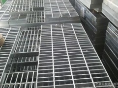 价格适中的压焊钢格板是由安平伲客丝网提供